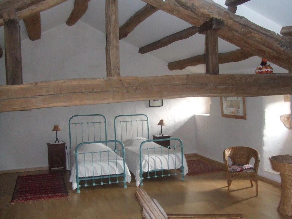 Abbaye De Capservy Villardonnel Стая снимка